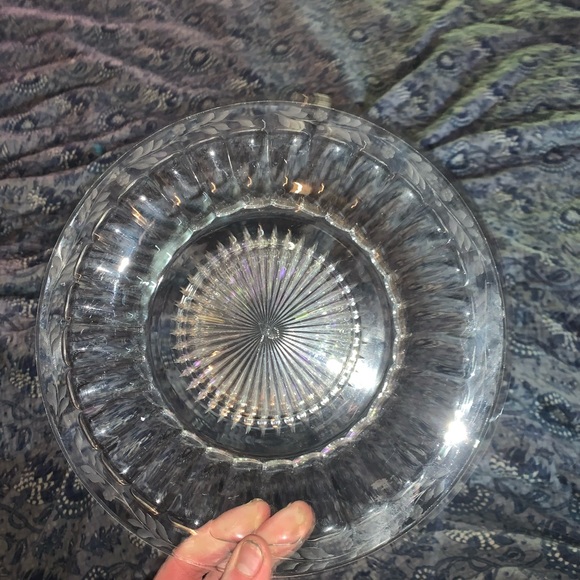 Beautiful Heisey Cut Glass Plate - Picture 3 of 7